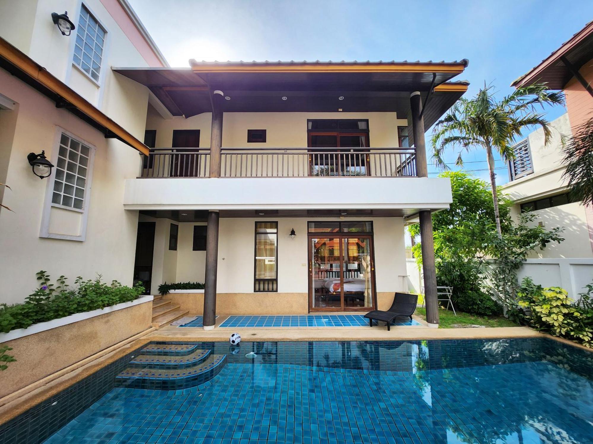 Punnapha Pool Villa Pattaya Jomtien Beach Esterno foto